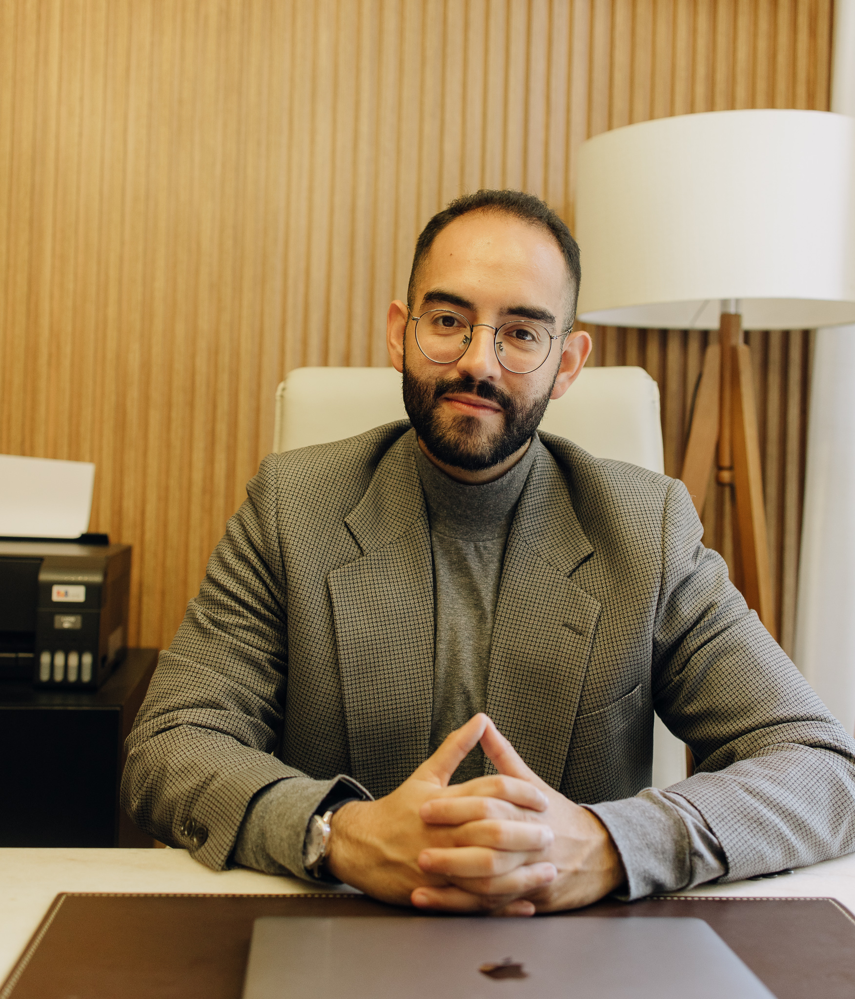 Dr. Ariosto Ribeiro em consulta em Belo Horizonte